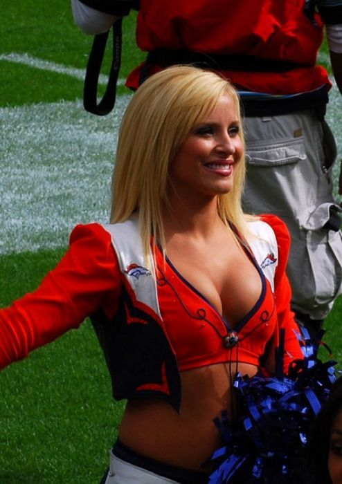 DenverBroncosamigokizlari_5ab2fb355f.jpg