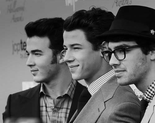 Jonas Brothers Pictures, Images and Photos
