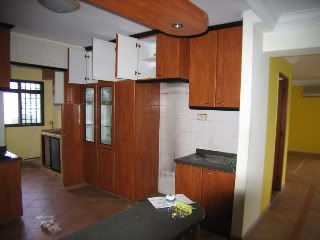 Kitchen02.jpg