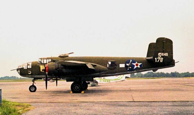 http://i1206.photobucket.com/albums/bb447/stirlingeffort/Blackbushe%201979/B-25d_zpse0d87d63.jpg