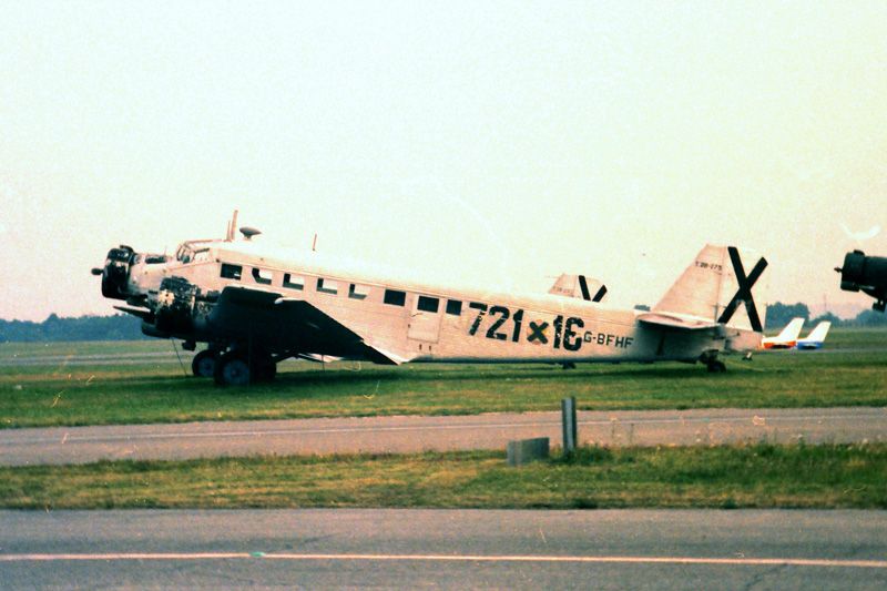 http://i1206.photobucket.com/albums/bb447/stirlingeffort/Blackbushe%201979/Ju-52a_zpse06ee7da.jpg