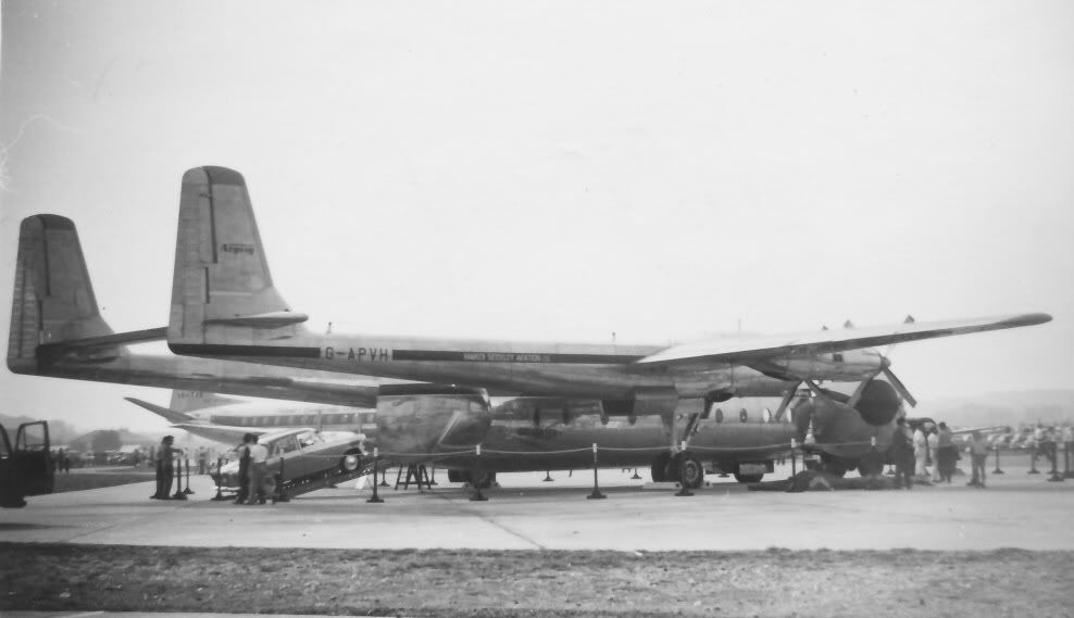 http://i1206.photobucket.com/albums/bb447/stirlingeffort/Farnborough%201959/ArgosyG-APVH2-1.jpg
