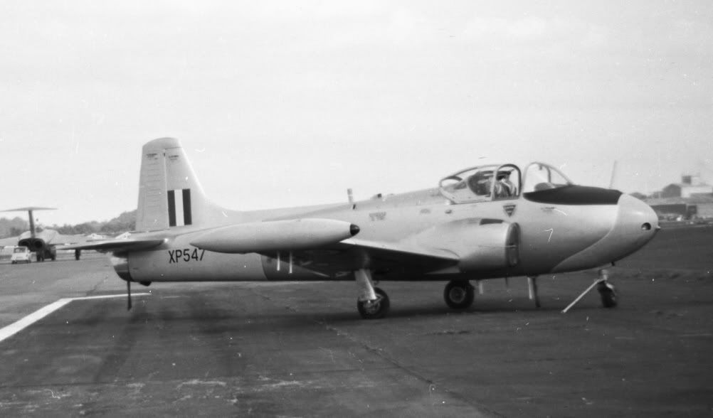 http://i1206.photobucket.com/albums/bb447/stirlingeffort/Farnborough%201961/JetProvost1.jpg