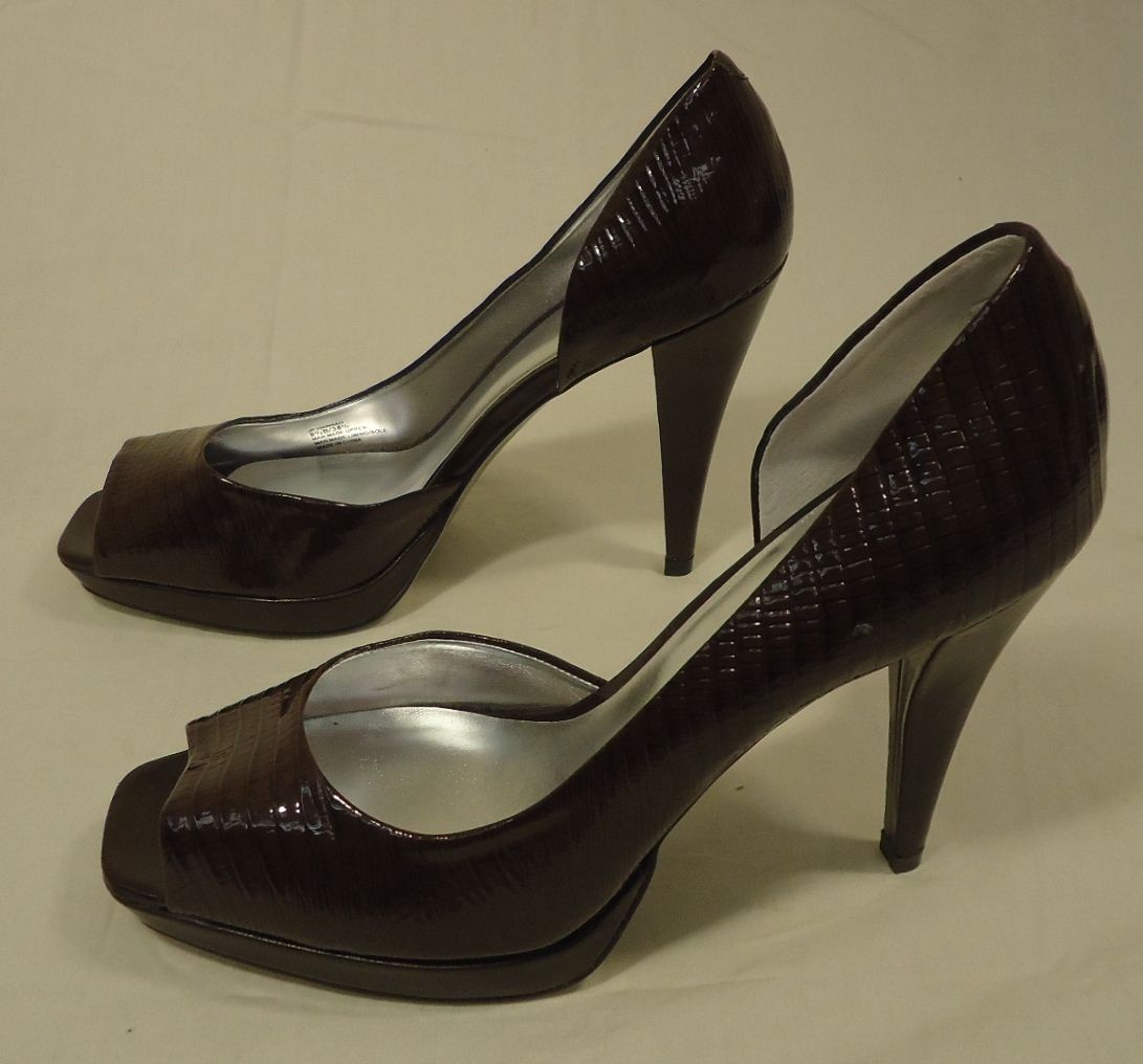 open toe heel shoes