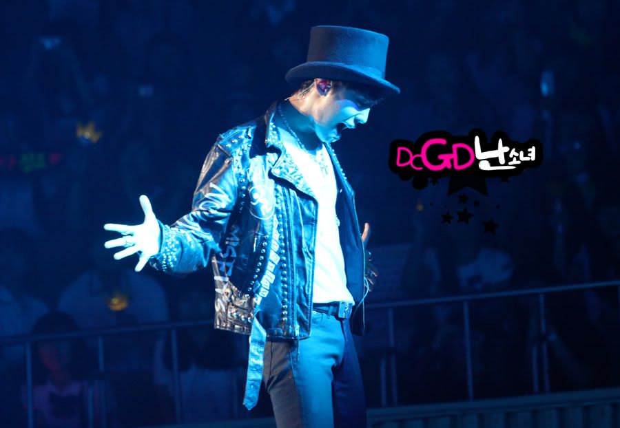 G-Dragon e TOP no Stay G Gmarket Concert