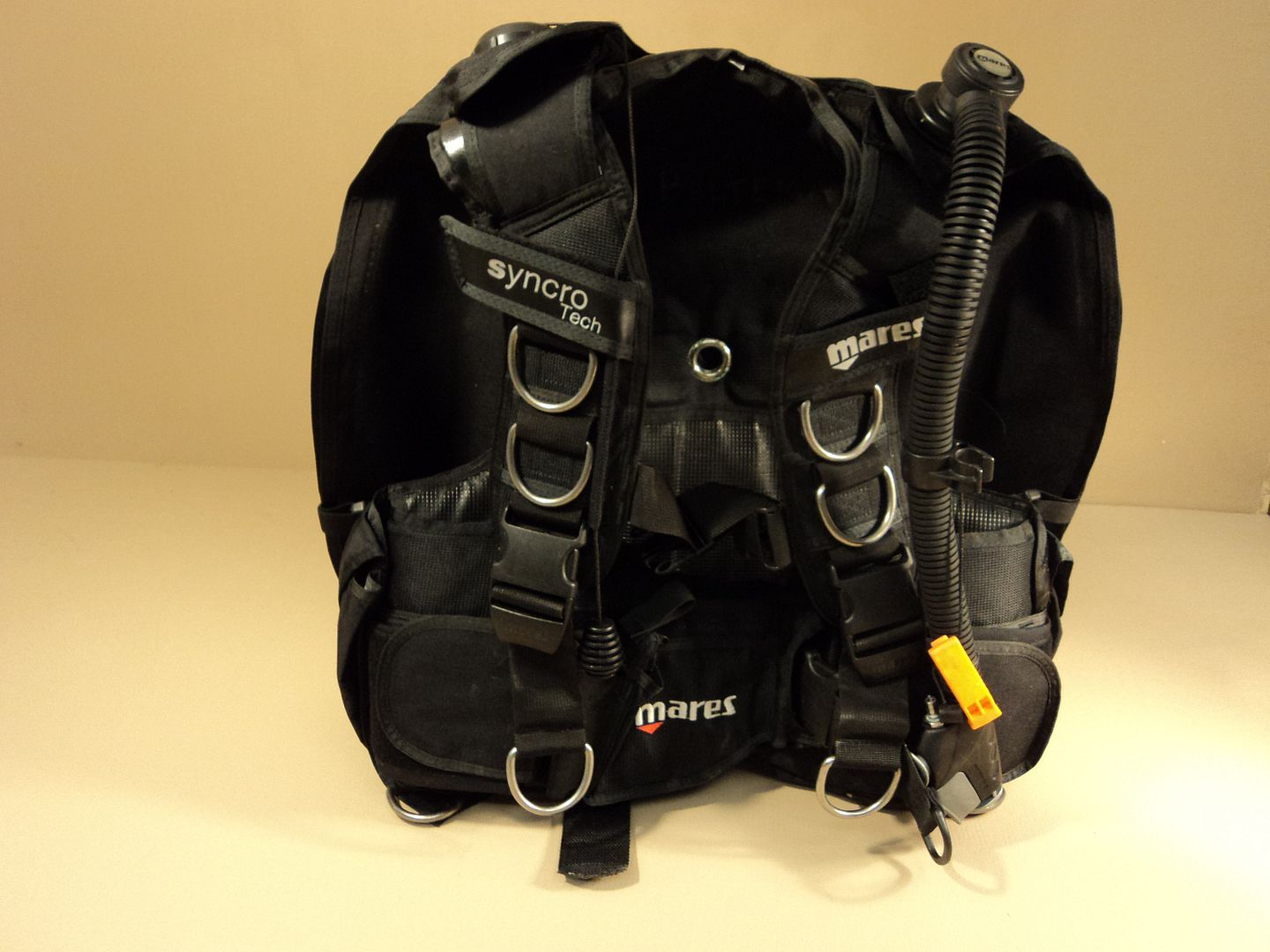 Mares BCD Vest Buoyancy Compensator Black Syncro Tech Large | eBay